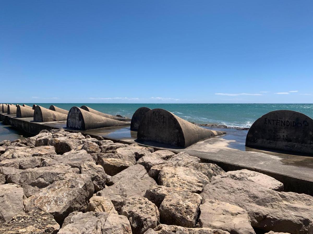 Apartamento Para 5 Personas Frente Al Mar Con Piscina Y Parking Cubelles Esterno foto